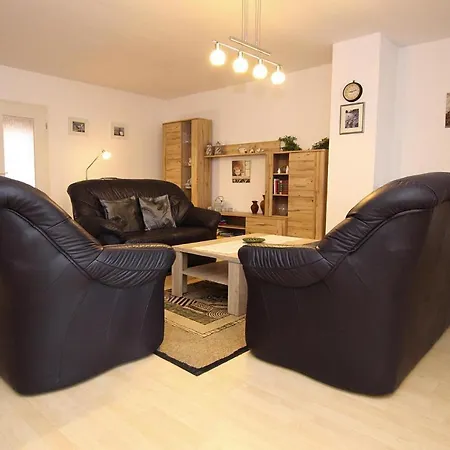 Apartment, Goods On The Muritz * Waren (Mueritz)
